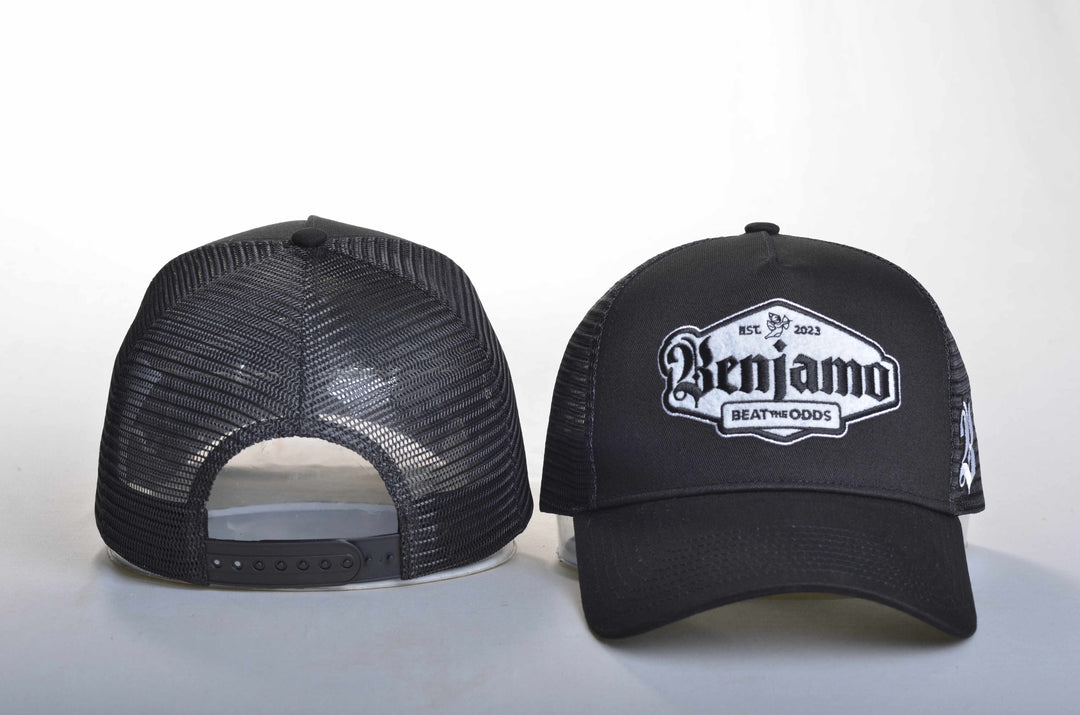 Est. 23 Trucker cap Black